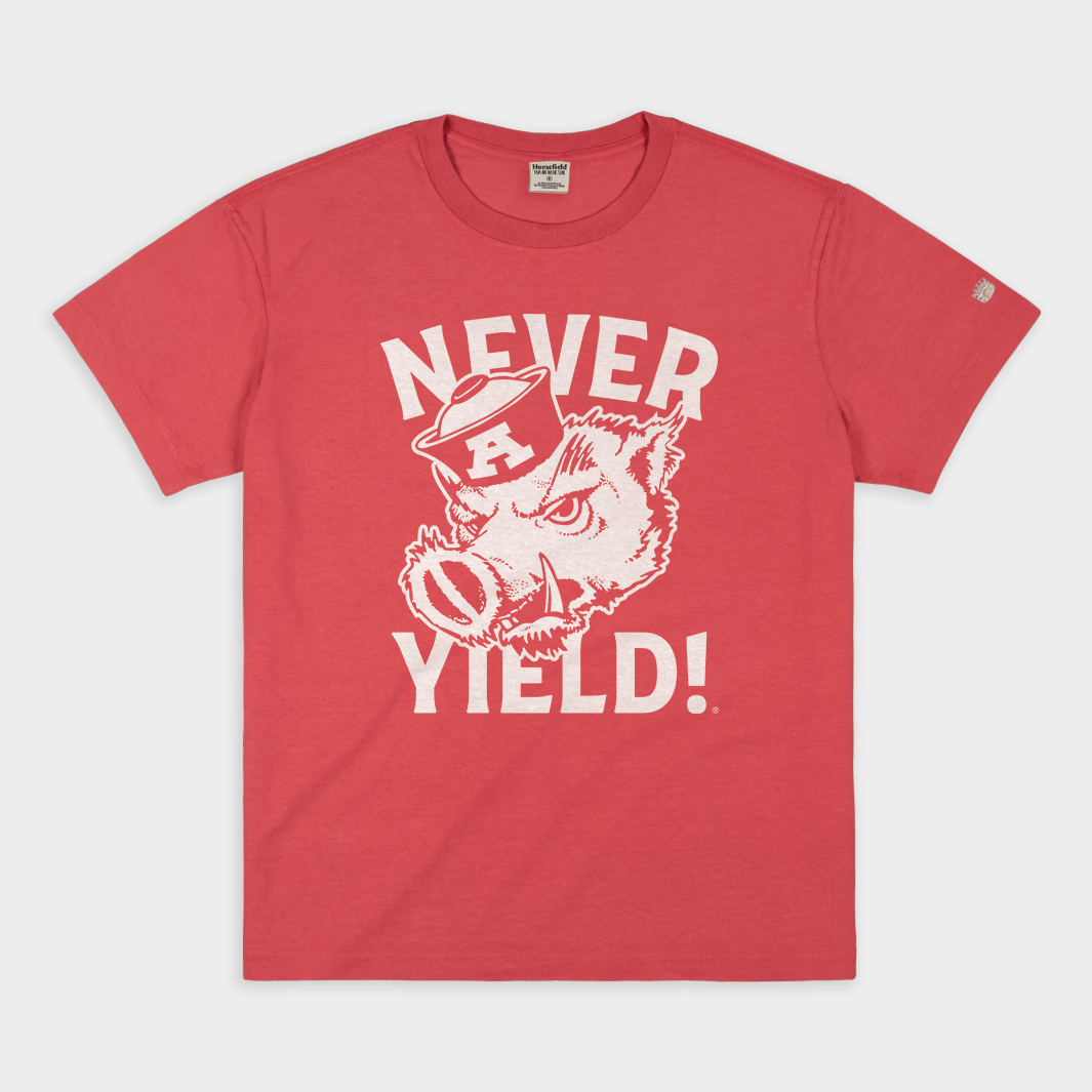 Retro Razorback Never Yield Vintage Heavyweight Tee