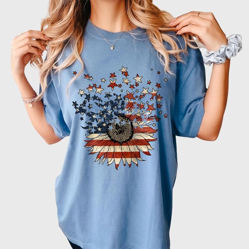 America Sunflower Shirt, USA Flag Flower T Shirt, Comfort Shirt Gift For American, 4th Of July Flag Graphic T-Shirt, Independence Shirt, America Tee, Women's 4th of July, Fourth of July Shirt T-Shirt, Patriotic Shirt, July 4th Shirt, American Women Top