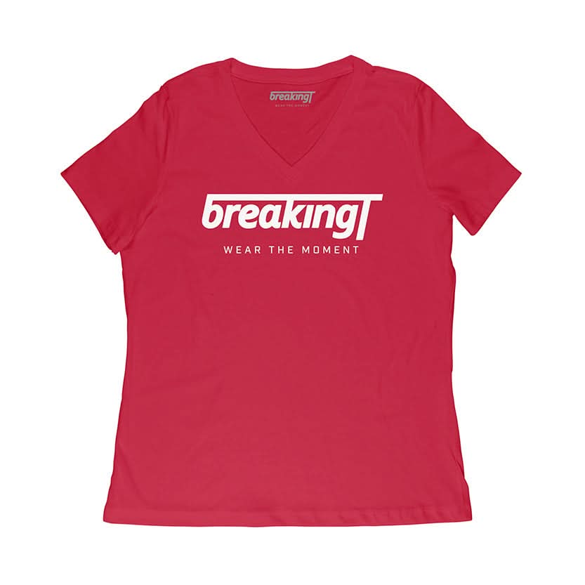 BreakingT Vintage Logo Shirt