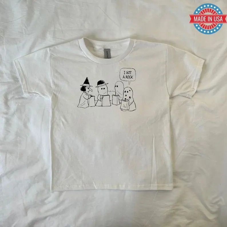 Charlie Brown Halloween Baby Tee, Cute Fall & Autumn tee, Peanuts Halloween, Pumpkin Patch, Spooky Season, Fall Vibes, vintage