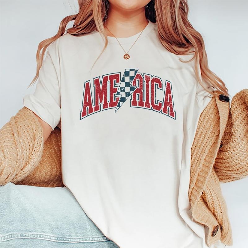 Checkered America Shirt, Patriotic Graphic Printed Tee, Independence Day Shirt, Unisex Vintage Flag T-Shirt, Freedom Comfy Fabric Tee, Comfy Oversized Graphic Tee, Gift For 4th of July, Women's Tops, Cotton Fabric Relaxed Fit Chic Style