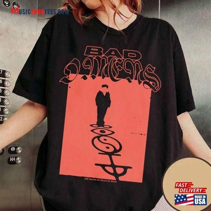 Comfor Color Bad Omens Shirt Graphic T-Shirt Unisex