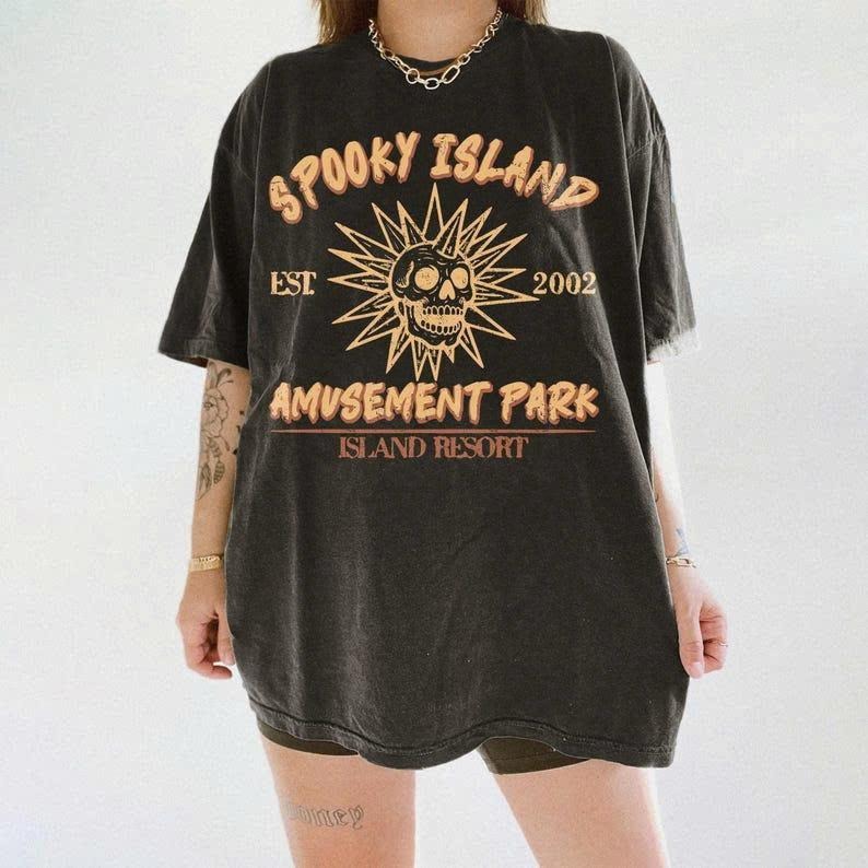 Comfort Colors Disco Skeleton Halloween Shirt, Spooky Island Graphic Tee, Funny Retro Halloween Shirt, Dancing Skull Fall Outfit, Tropical Halloween Vibe