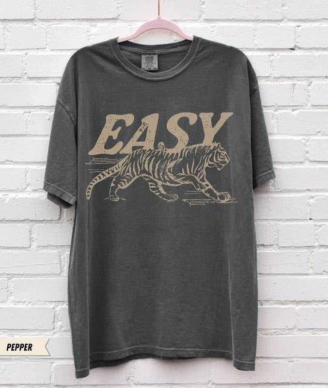 Comfort Colors Easy Tiger T-shirt - Casual Crew Neck, Long Sleeve, Graphic Design, Available in Multiple Colors, Suitable for Men & Women - Top