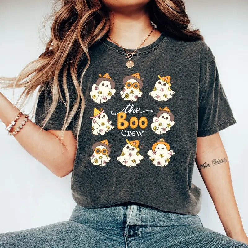 Comfort Colors Retro Boo The Crew Halloween Shirt, Vintage Cute Ghost Halloween Shirt, Retro Halloween Vibes Fall Shirt, Autumn Shirt
