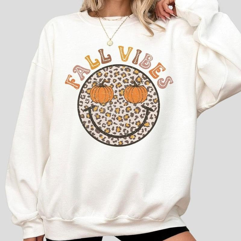 Fall Vibes Smiling Shirt, Pumpkins Spices Season Comfort Tee, Fall Sweatshirt, Retro Pumpkin Shirt, Cute shirt for Fall, Fall Halloween Sweaters, Retro Fall Tee, Vintage Fall Lover Shirt, Fall Women Top