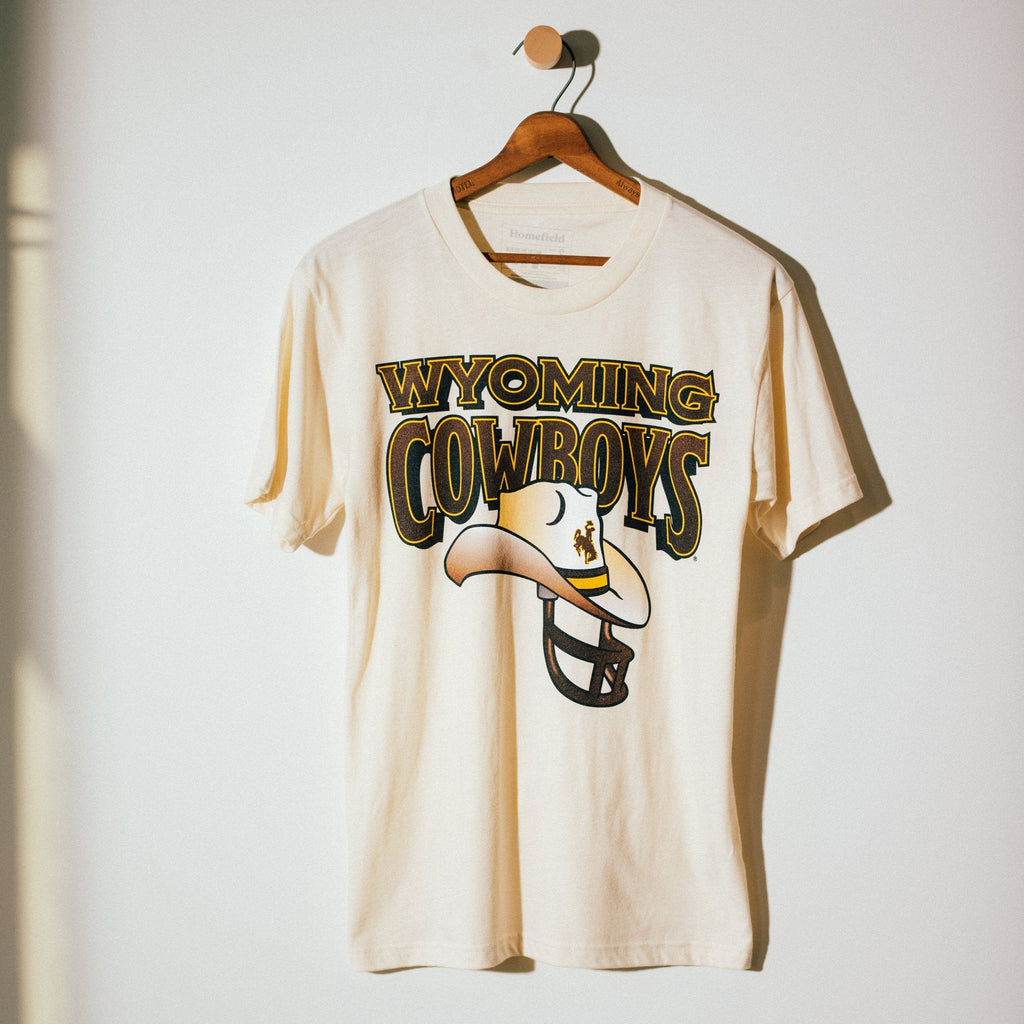 1990s Vintage Wyoming Cowboys Football Helmet Tee Style001
