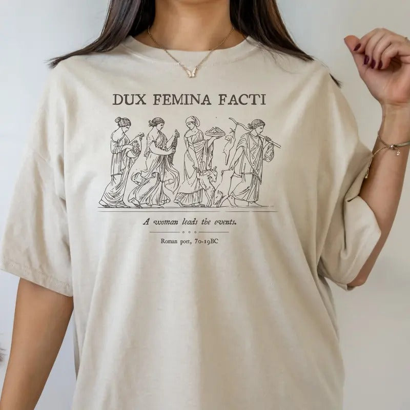 Poet Shirt, Greek Mythology Art T-Shirt, Greek Goddess Latin Quote Sweatshirt, Literature Tshirt Ancient Greece Artsy Aesthetic Greek Shirt, Bookish Womenswear Soft Crewneck Short Sleeves Graphic Fabric Tee