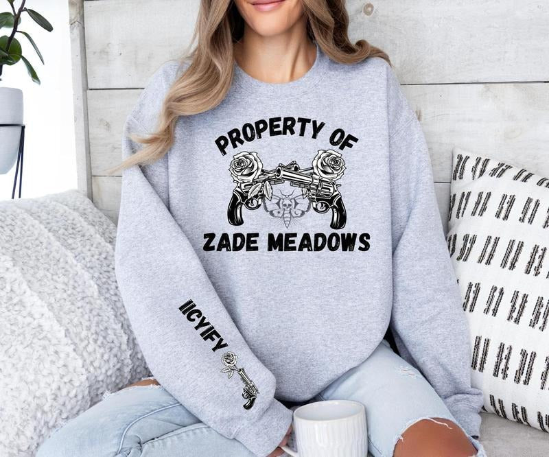 Property Of Zade Meadows Sweatshirt, Haunting Adeline Crewneck Hoodie, Dark Romance Womenswear Soft Crewneck Pullover Long Sleeves Graphic Fabric Sweater
