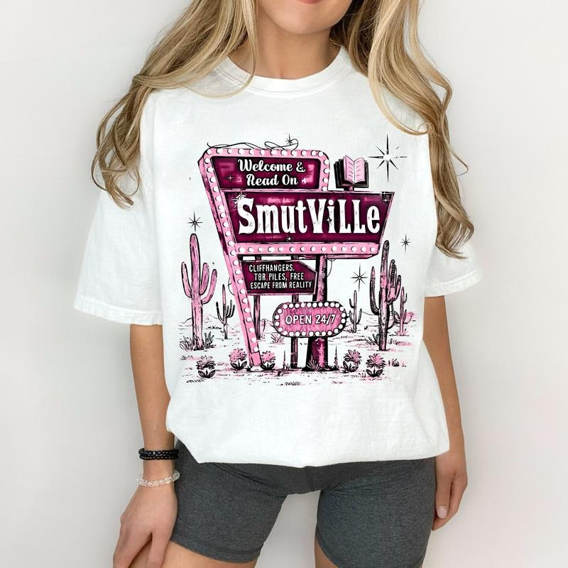 Welcome To Smutville Funny Book T-Shirt, Smut Sweatshirt, Retro Book lover Hoodie, Bookish Merch, Funny Reader Tee, Western Sweater