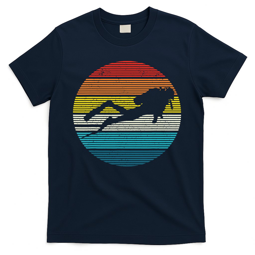 Scuba Diving Vintage Retro Ocean Scuba Diver Gift T-Shirt